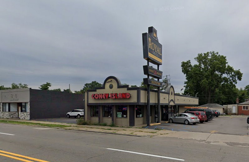 Clock Restaurant - Detroit - 16031 Mcnichols